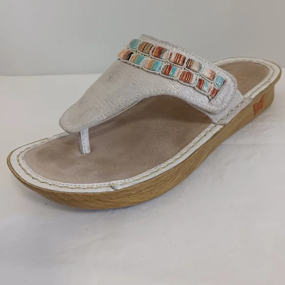 Alegria Women's Vanessa thong  Sandals silver Gold  size 37.  VAN-261 - Picture 10 of 11